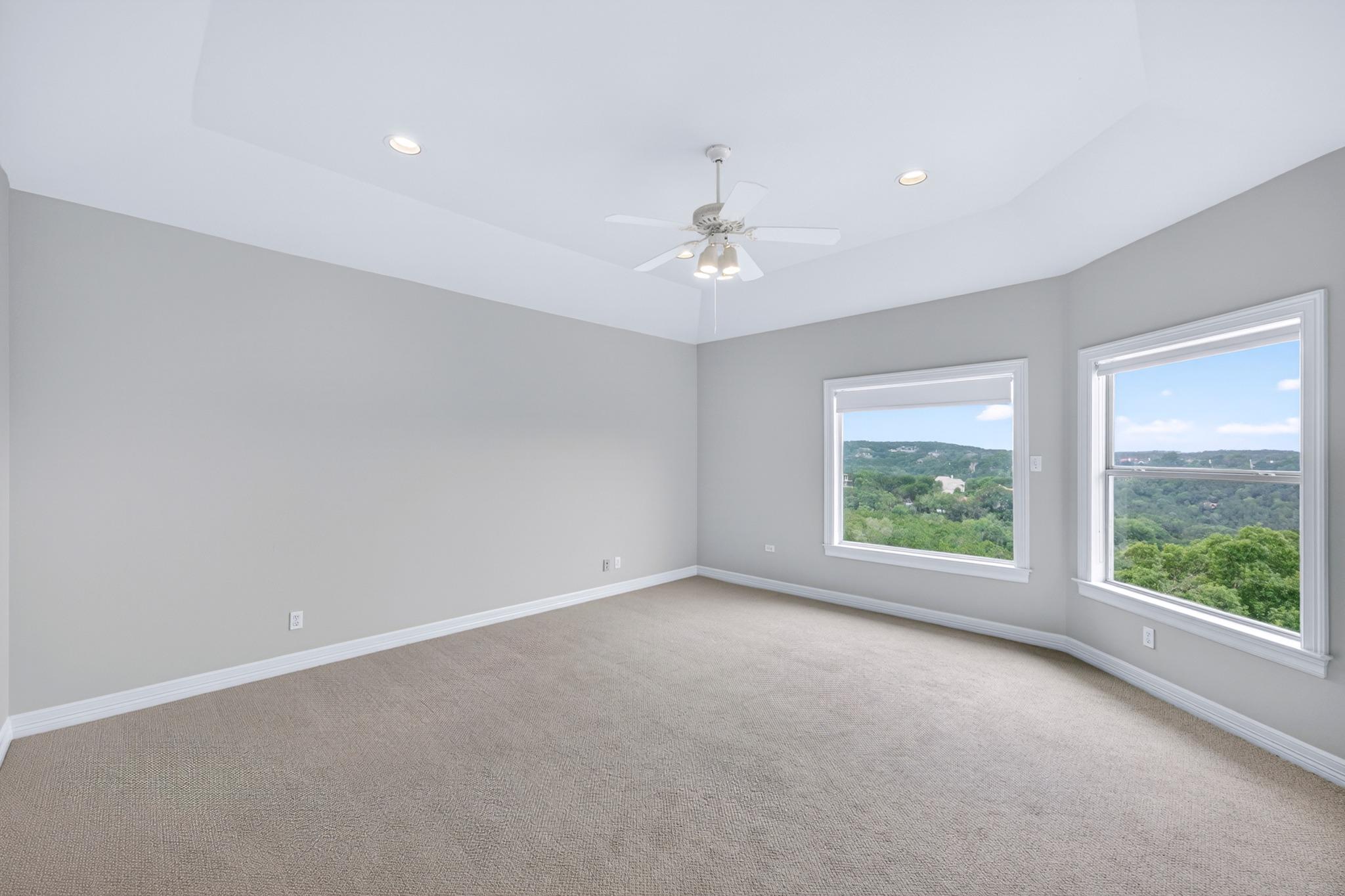 804 N Weston LN