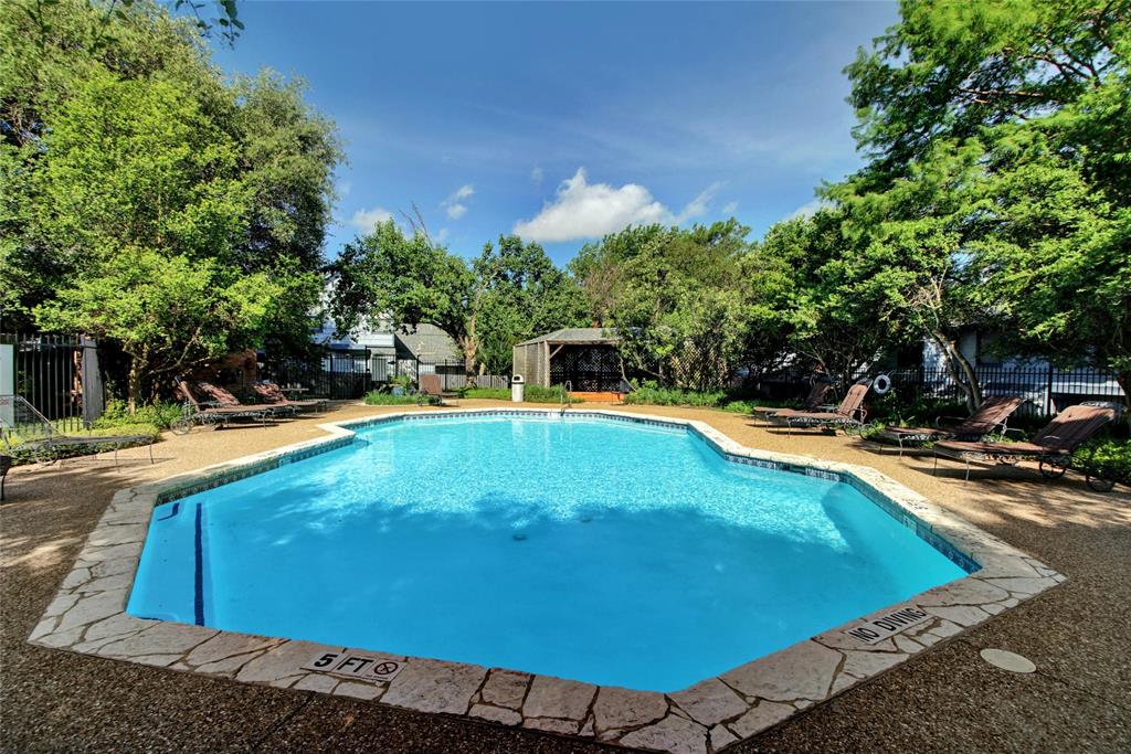 1411 Gracy Farms LN # 69