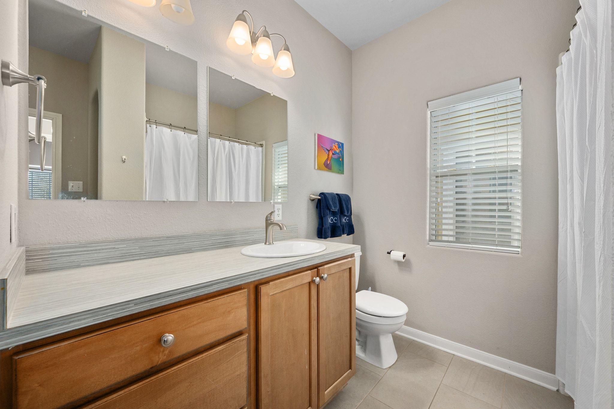 2905 Saville LOOP