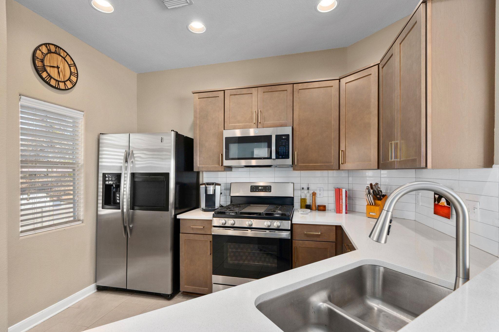 2905 Saville LOOP