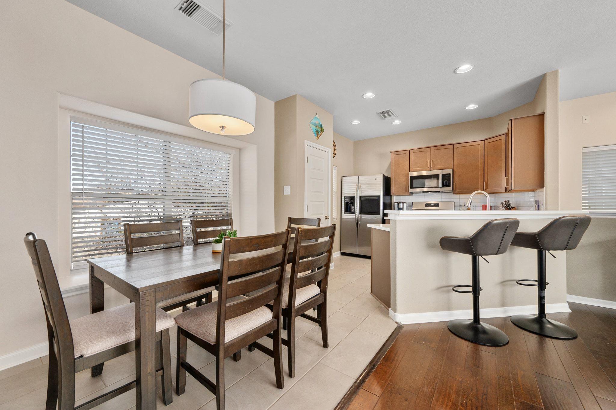2905 Saville LOOP