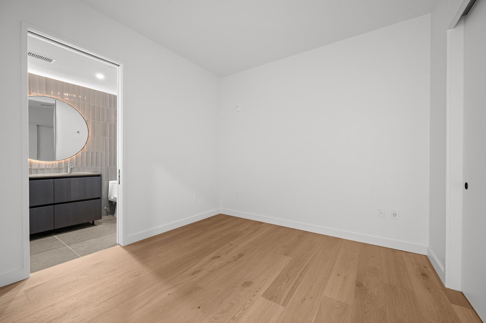 610 Davis ST # 3302
