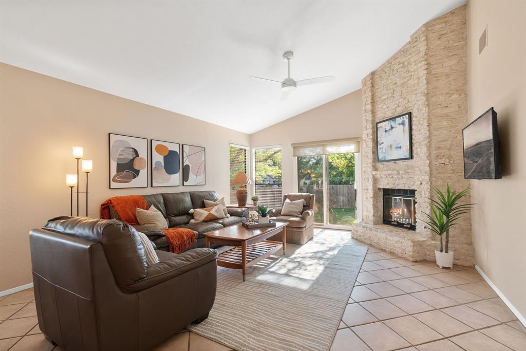 4201 Steve Scarbrough DR