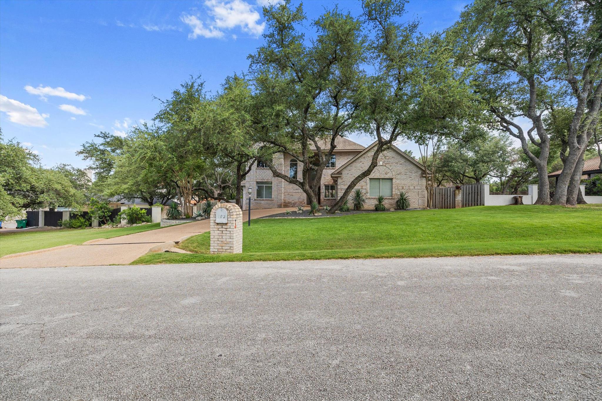 103 El Norte CT