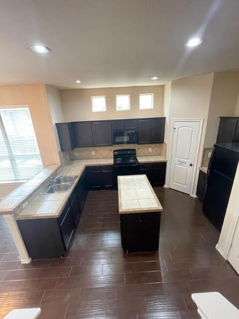 118 Creekside Villa DR