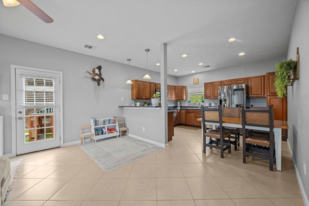 10604 Lake Beach DR