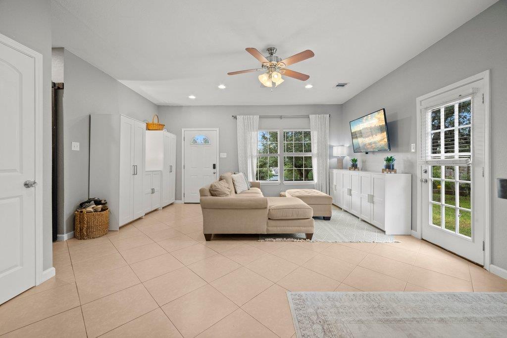 10604 Lake Beach DR