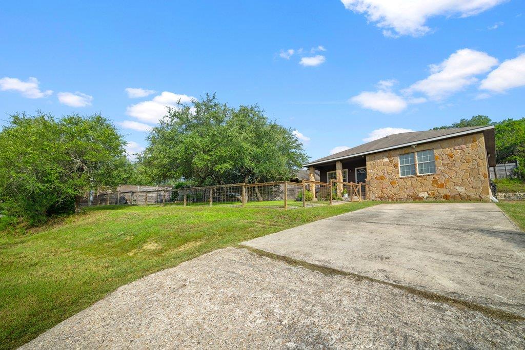10604 Lake Beach DR