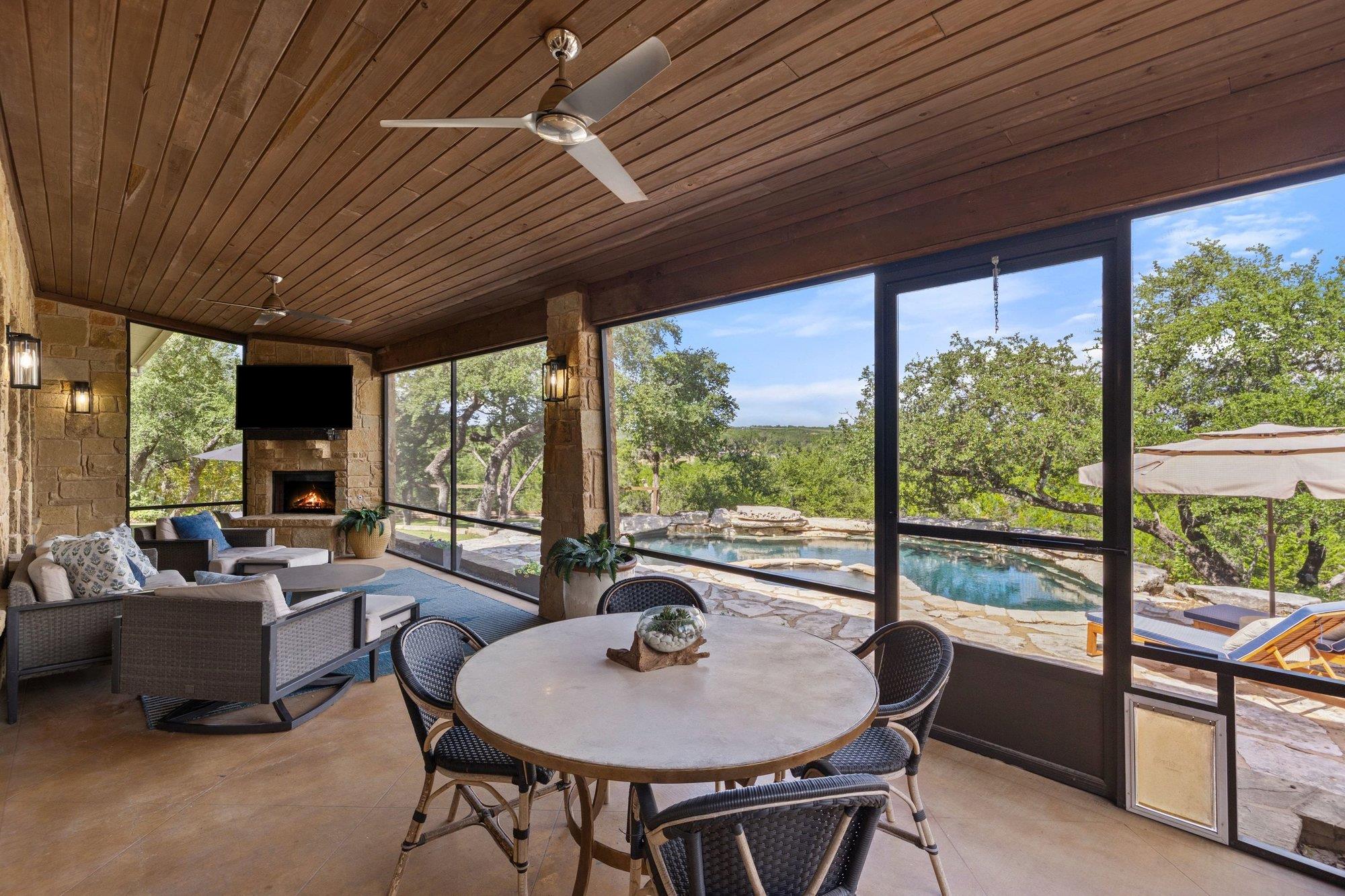 10598 Davy Crockett DR