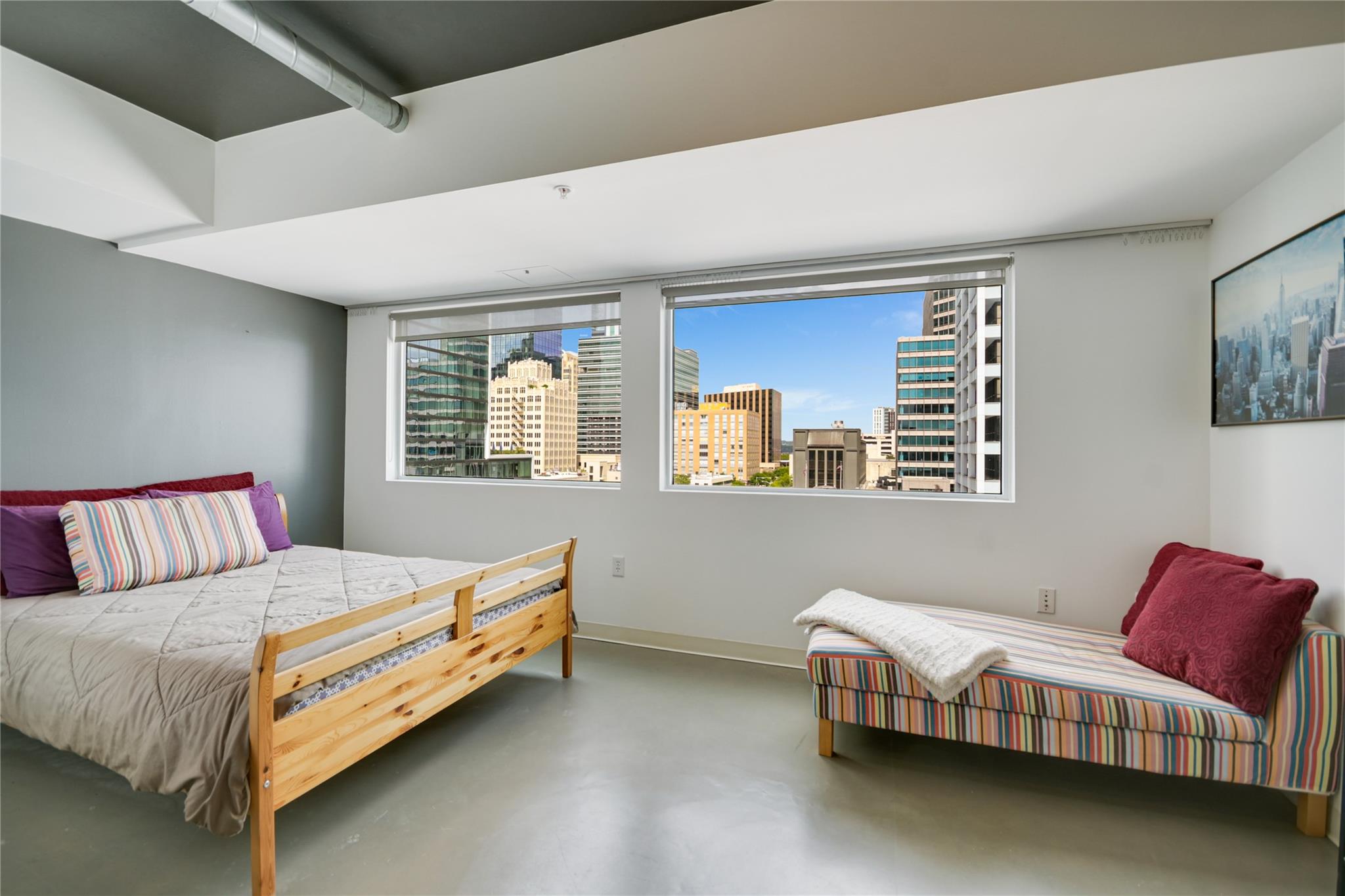 800 Brazos ST # 1009