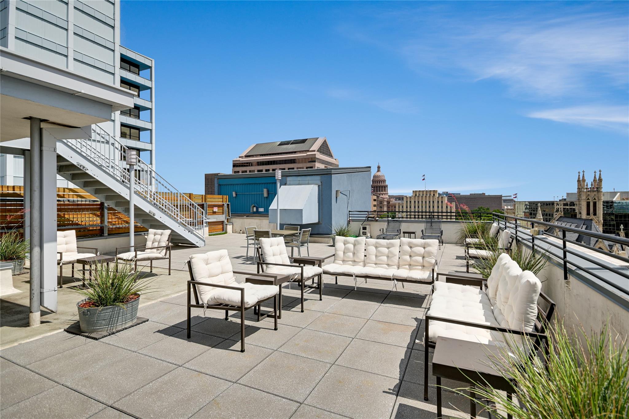 800 Brazos ST # 1009