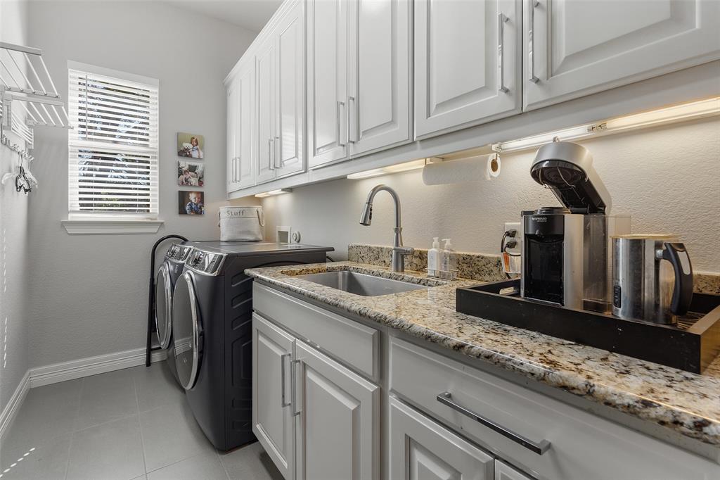 9301 Travertine CV