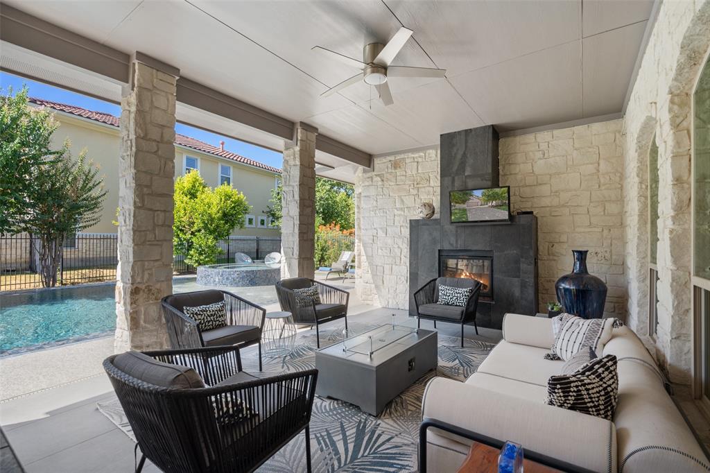 9301 Travertine CV