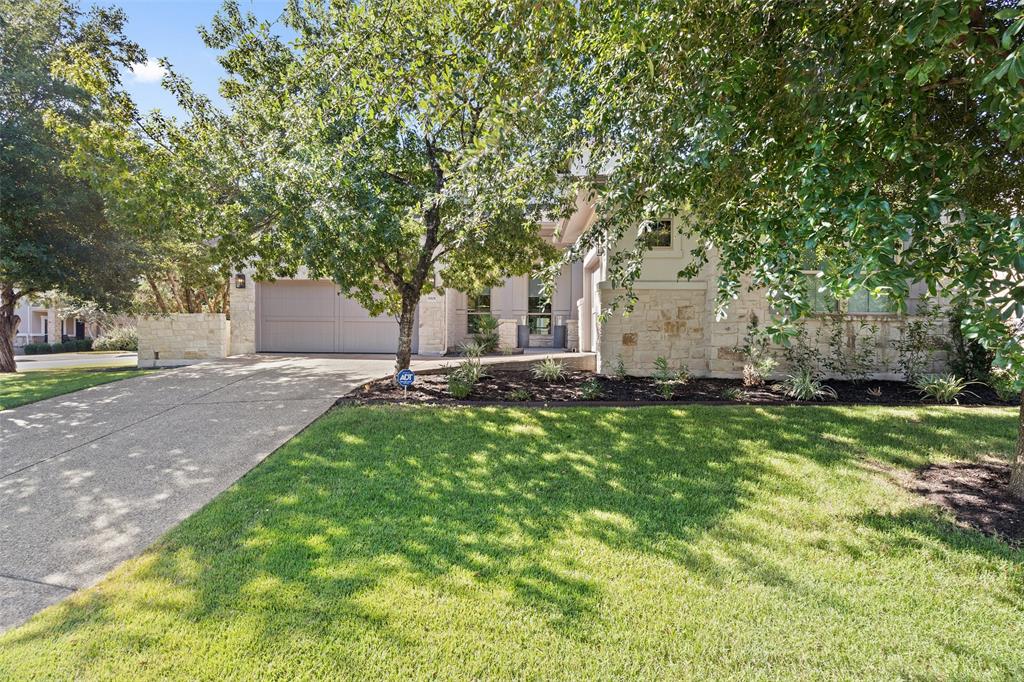 9301 Travertine CV