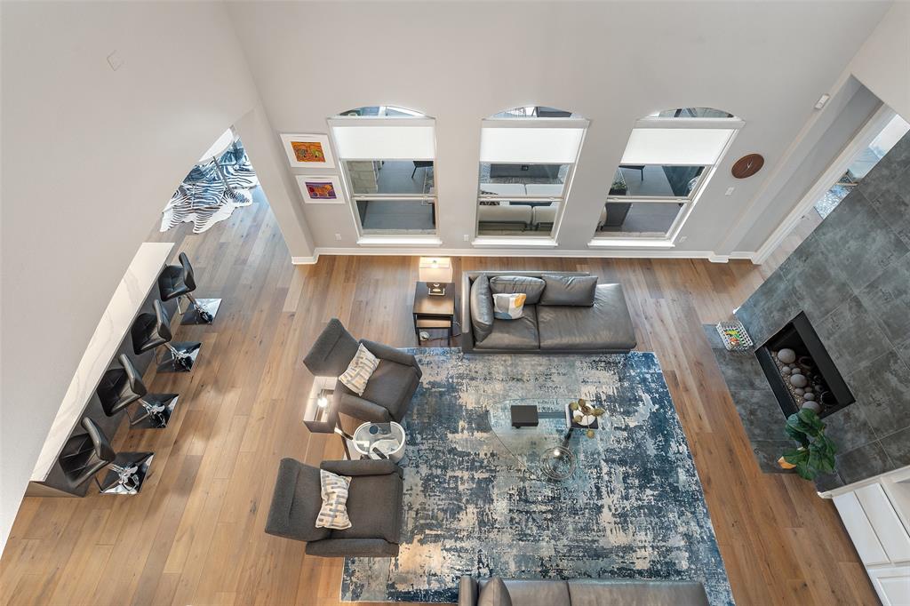 9301 Travertine CV