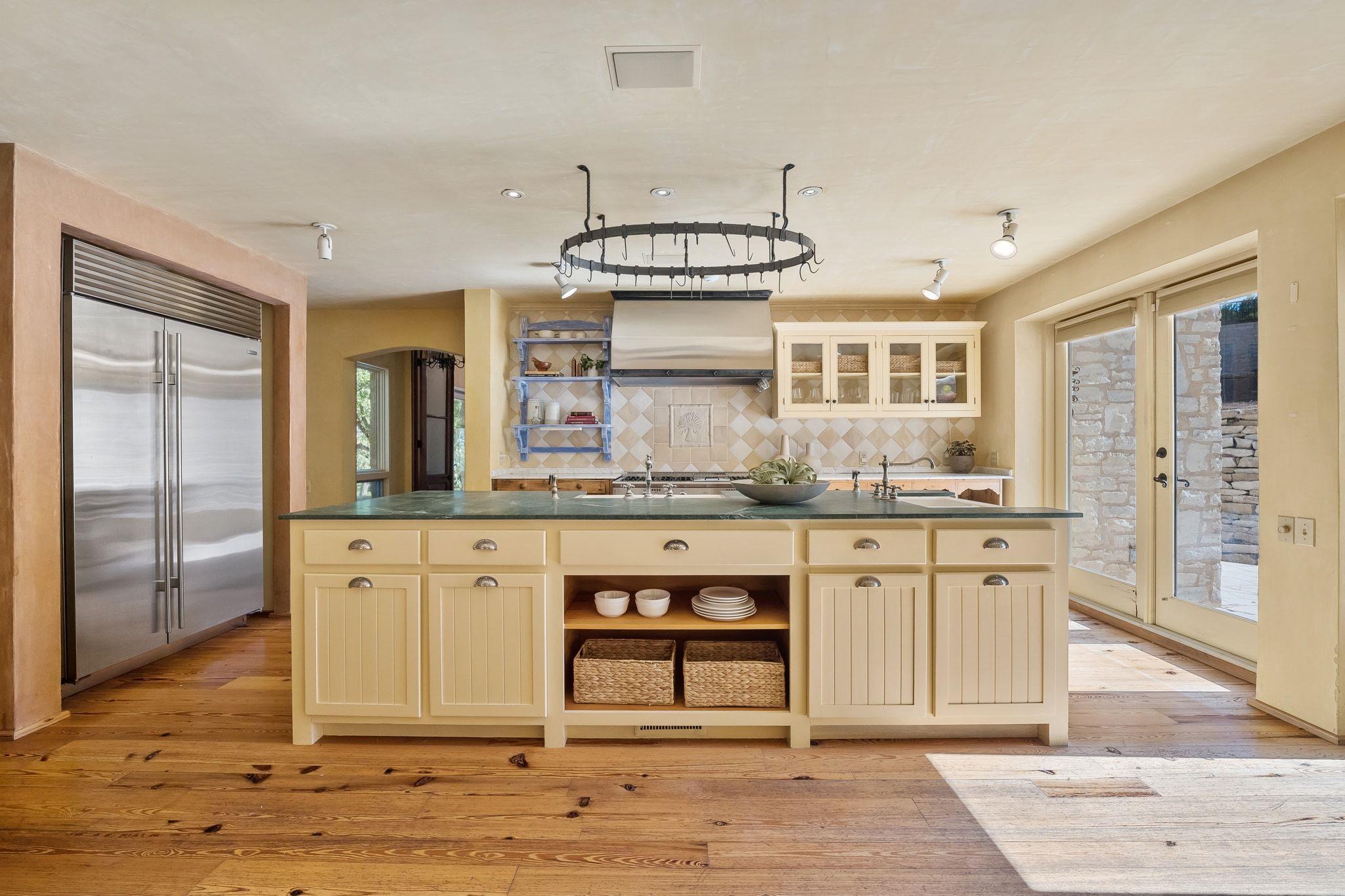 14721 Bear Creek PASS