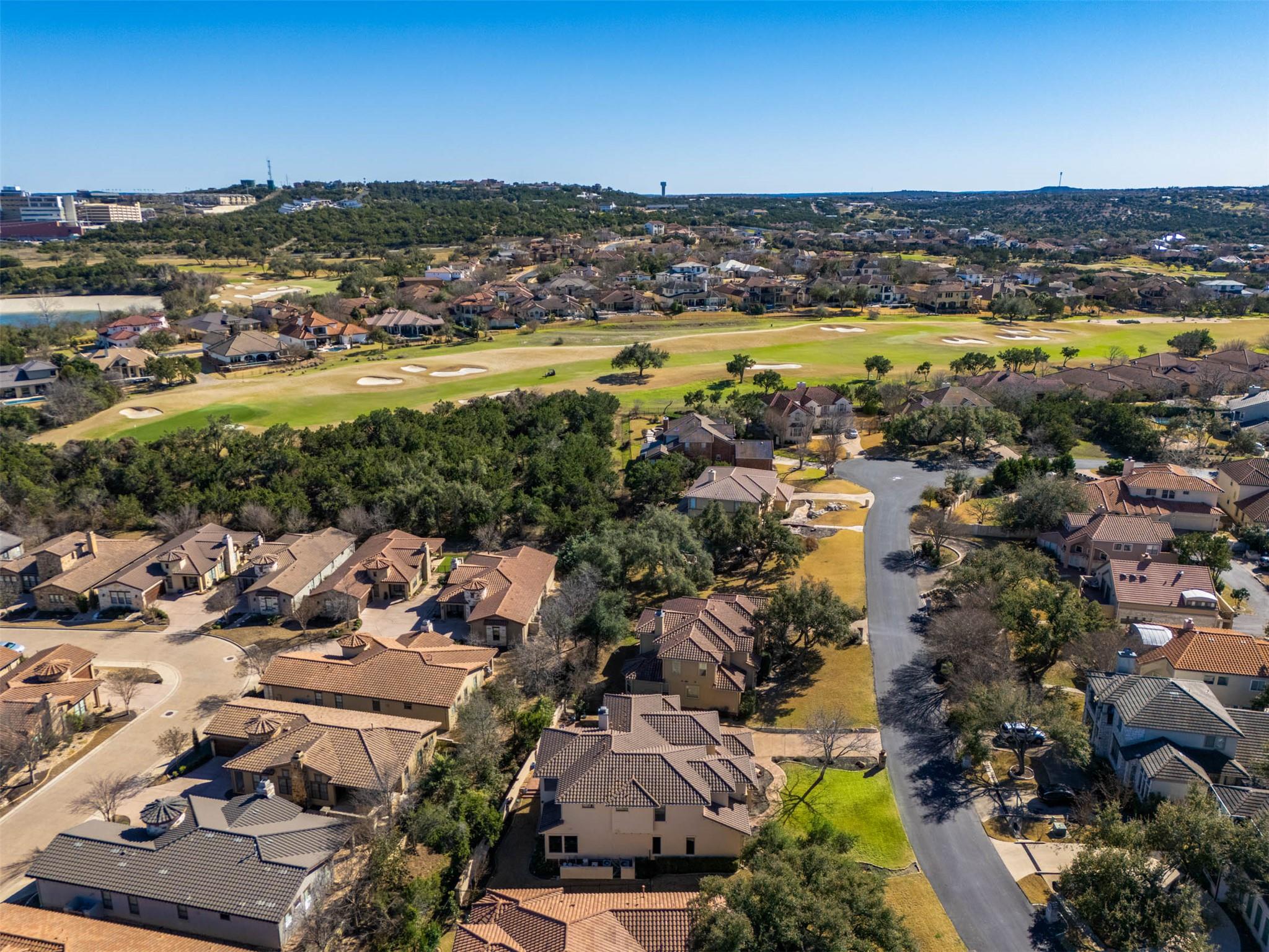 11 Hightrail WAY