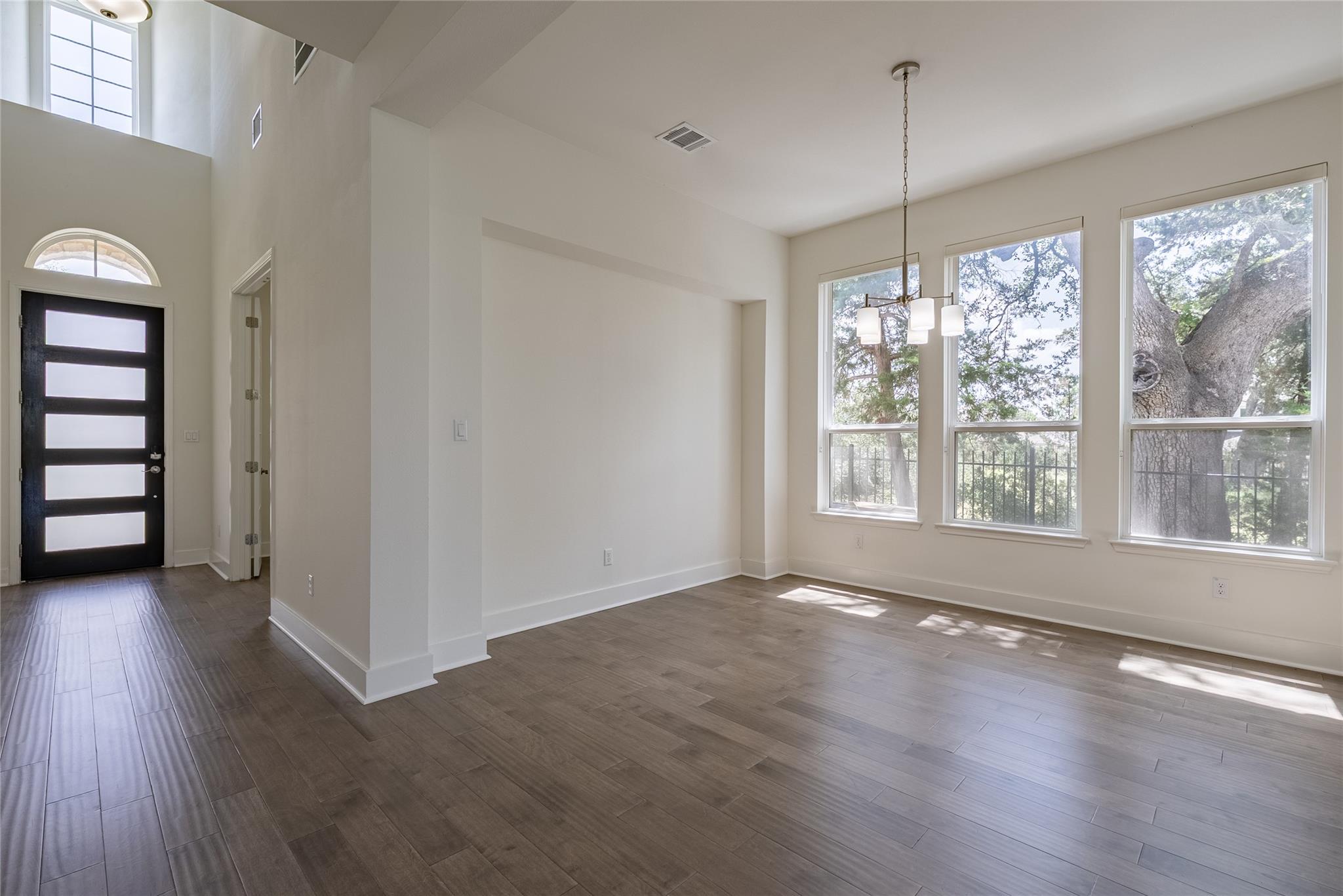 212 Eiglehart RD