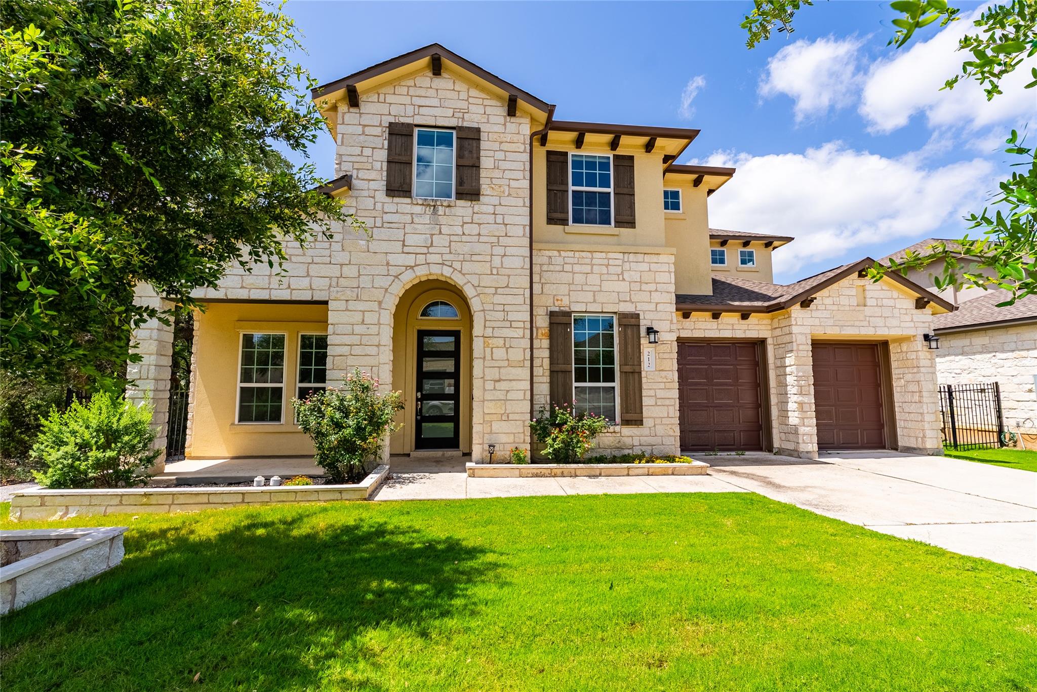 212 Eiglehart RD