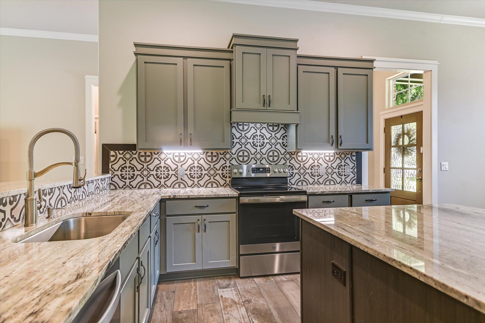 133 Augusta DR