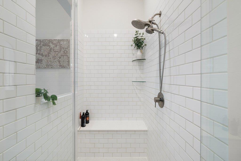 103 Cartwheel BND # 51