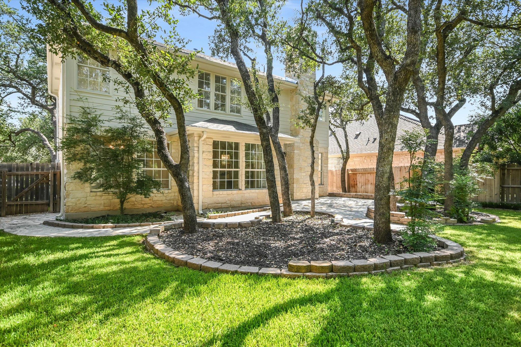 11613 Sweet Basil CT