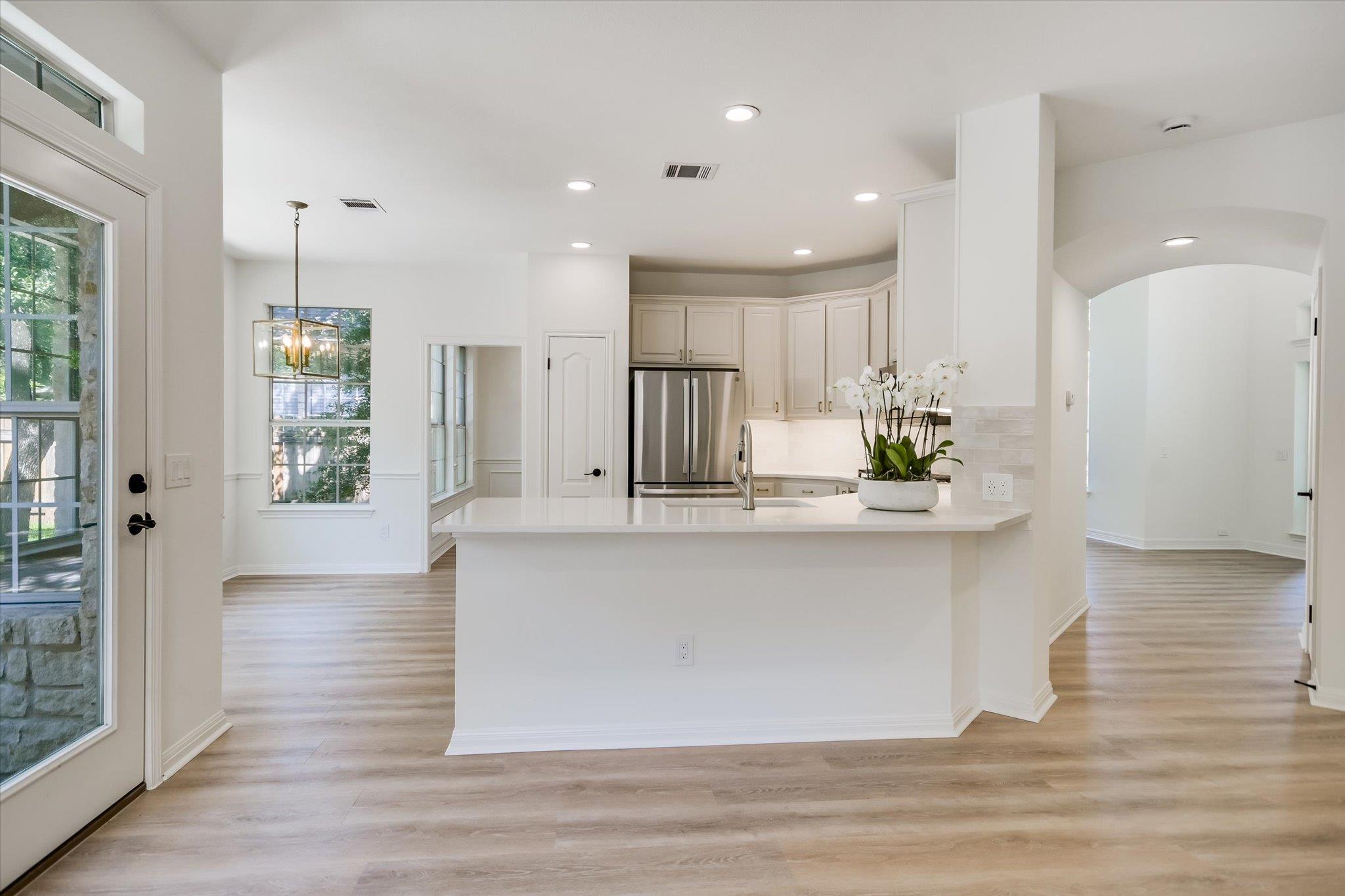 11613 Sweet Basil CT