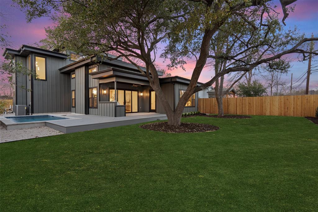 7511 Saint Phillip ST