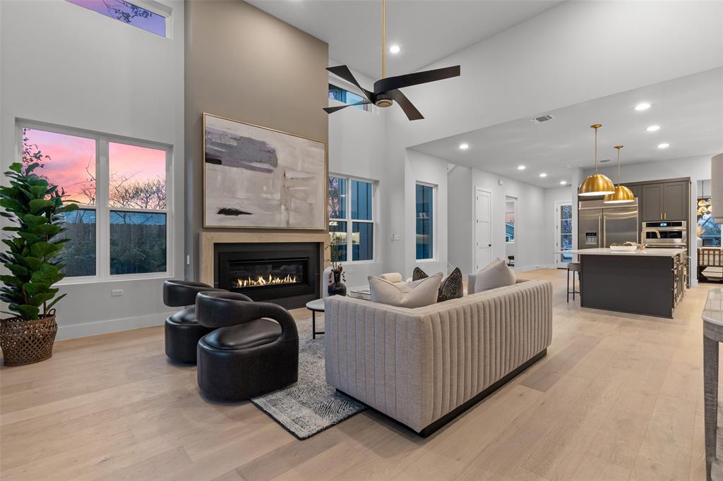 7511 Saint Phillip ST