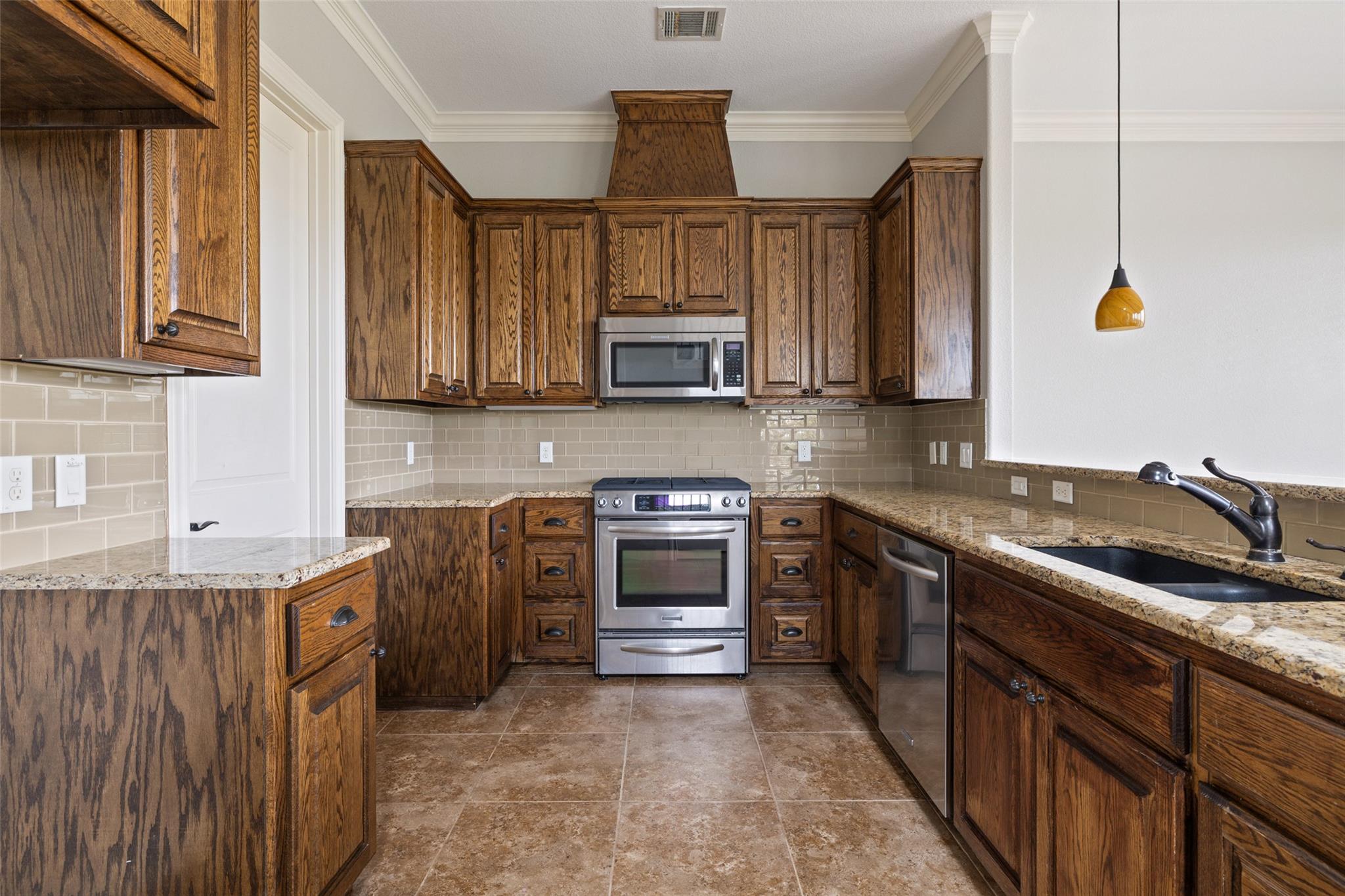4000 Ranch Road 620 N # 8