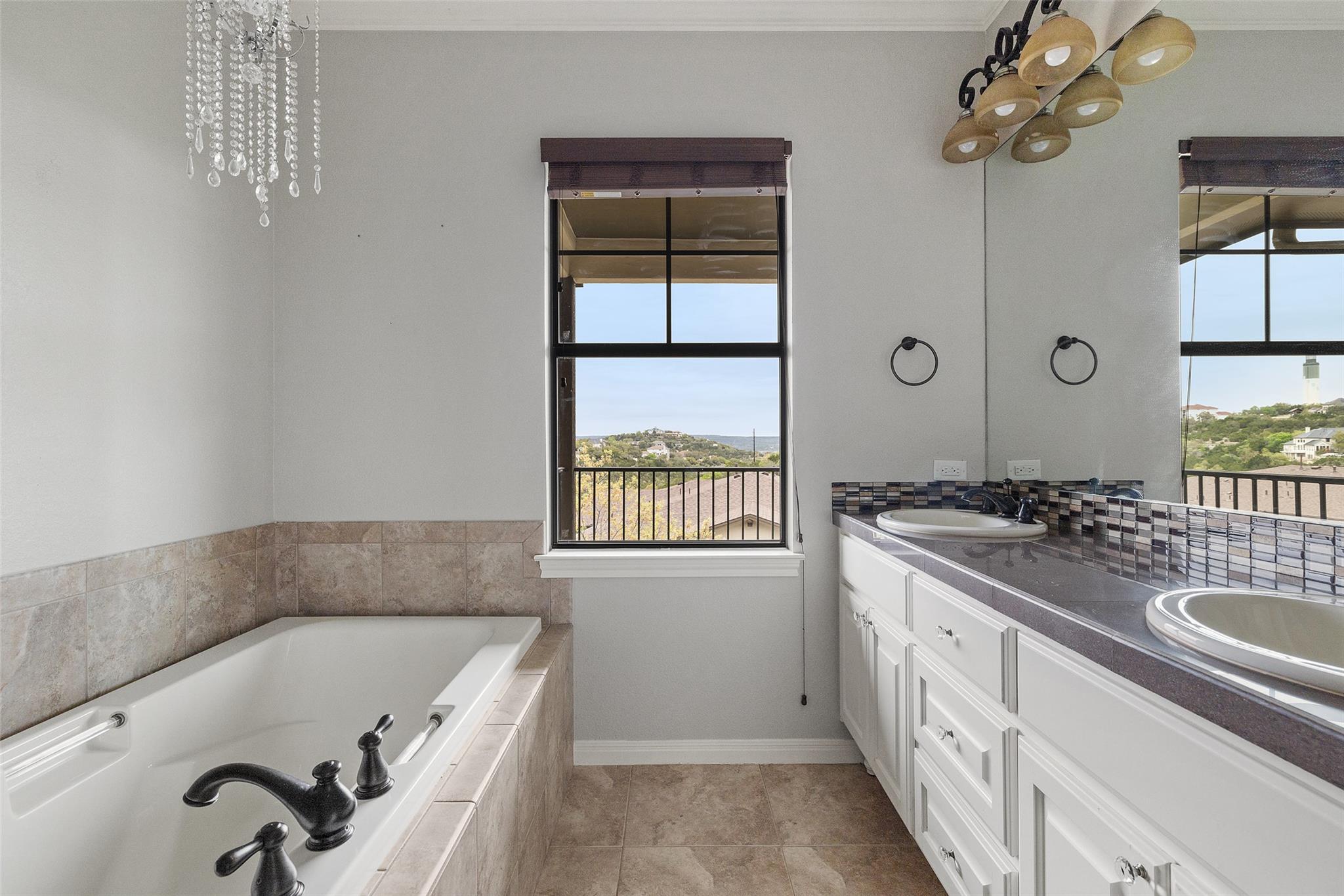 4000 Ranch Road 620 N # 8