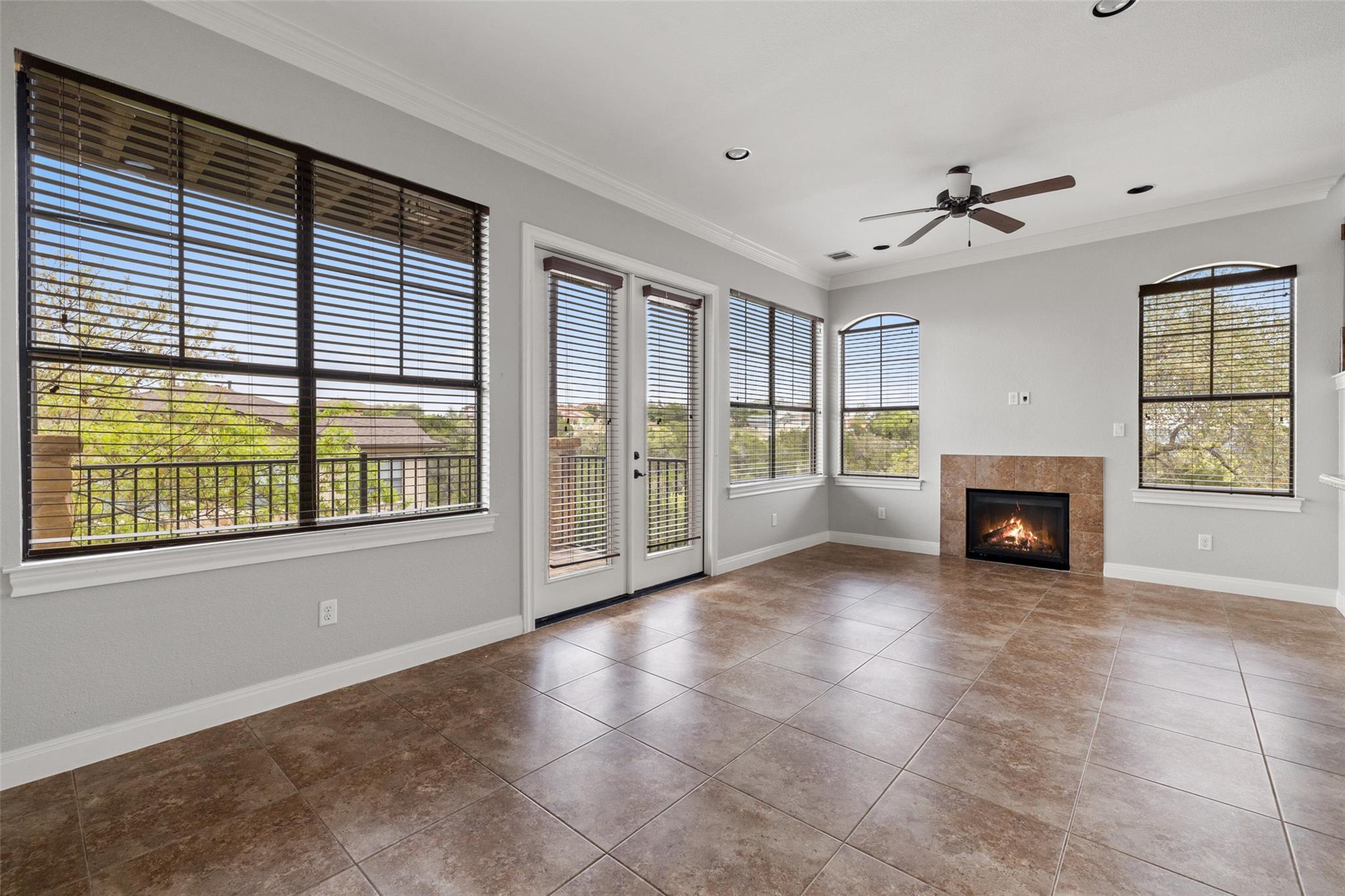 4000 Ranch Road 620 N # 8