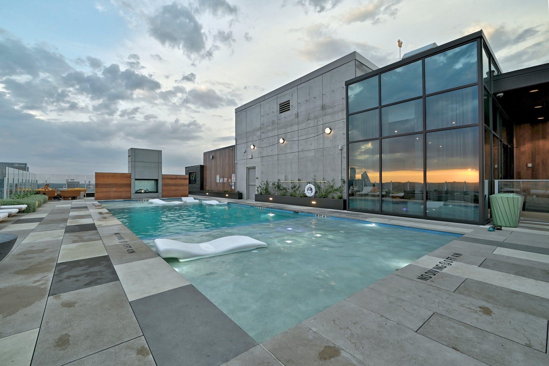 48 East Ave # 1310