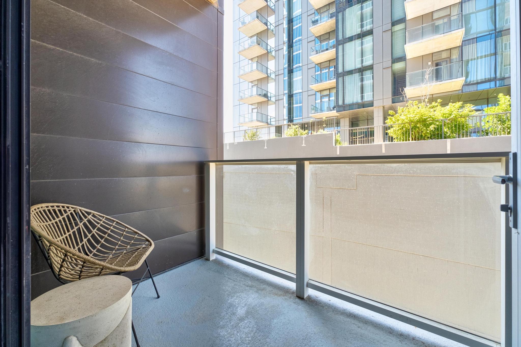 48 East Ave # 1310