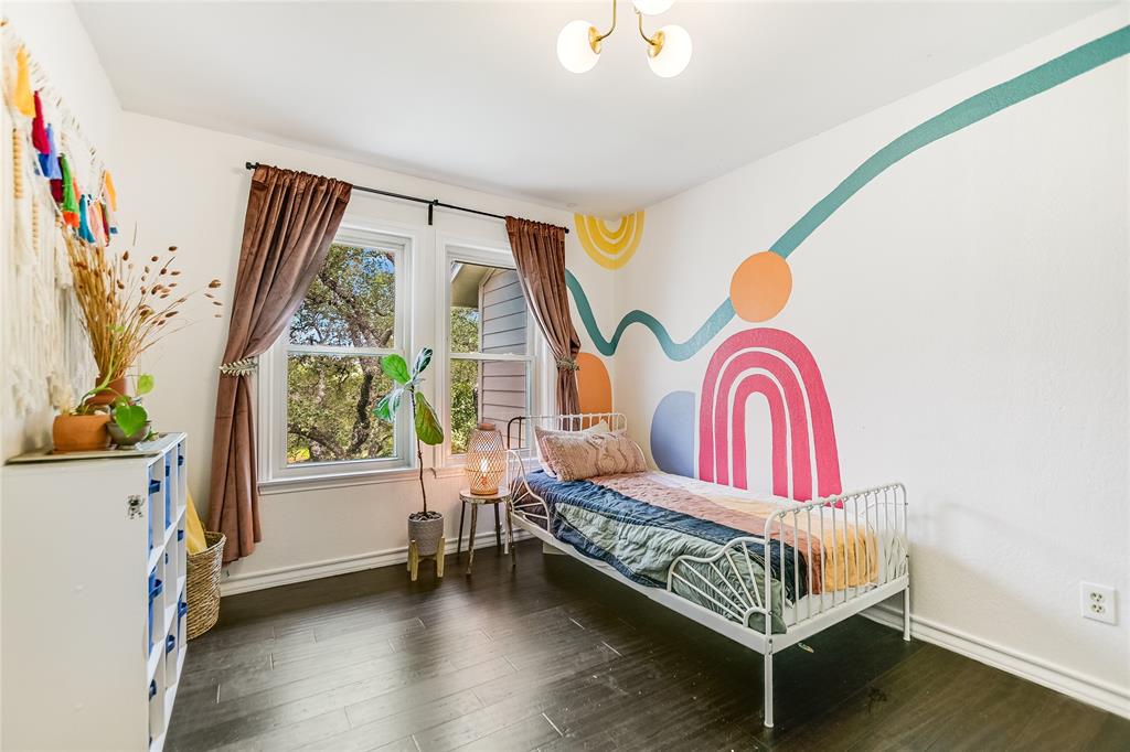 603 N Cuernavaca DR # 2004