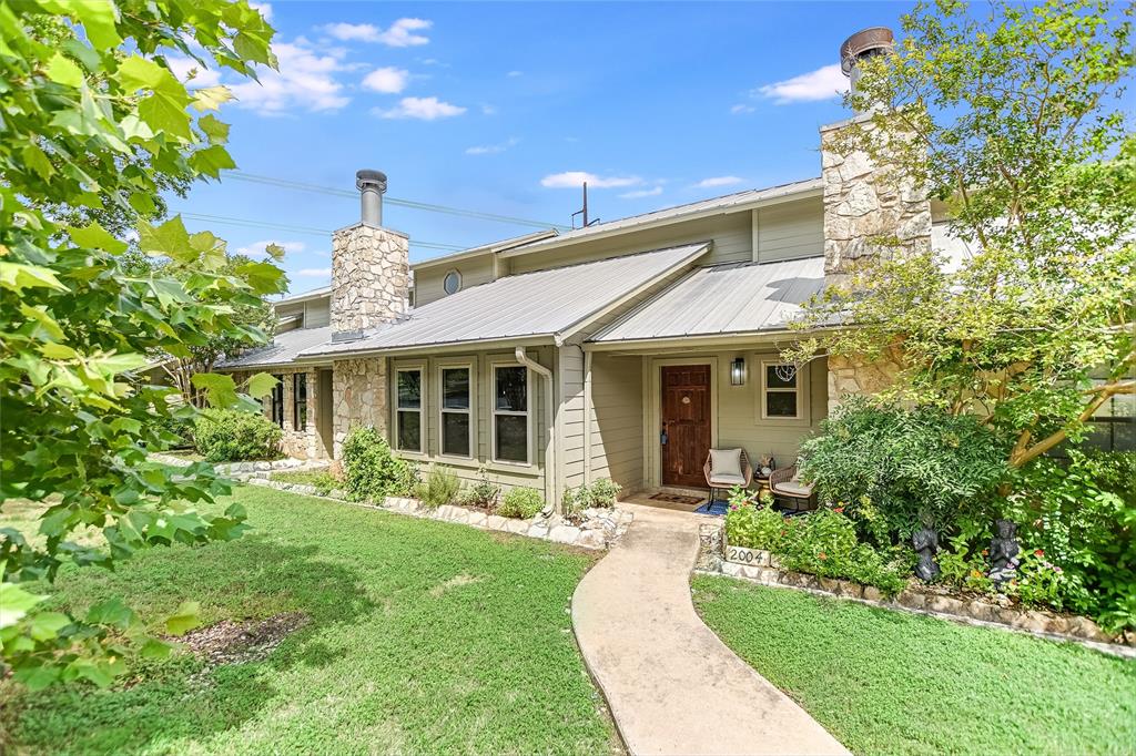 603 N Cuernavaca DR # 2004