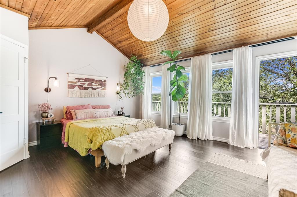 603 N Cuernavaca DR # 2004