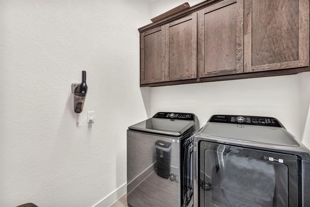 103 Cartwheel BND # 51