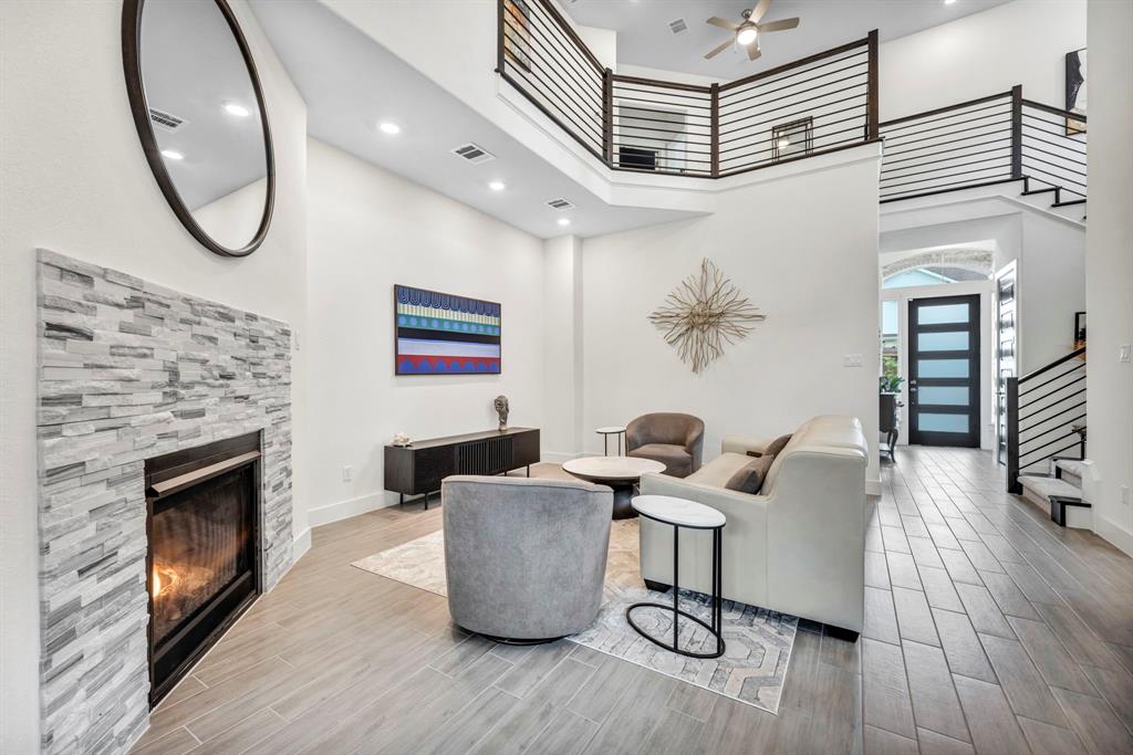 103 Cartwheel BND # 51