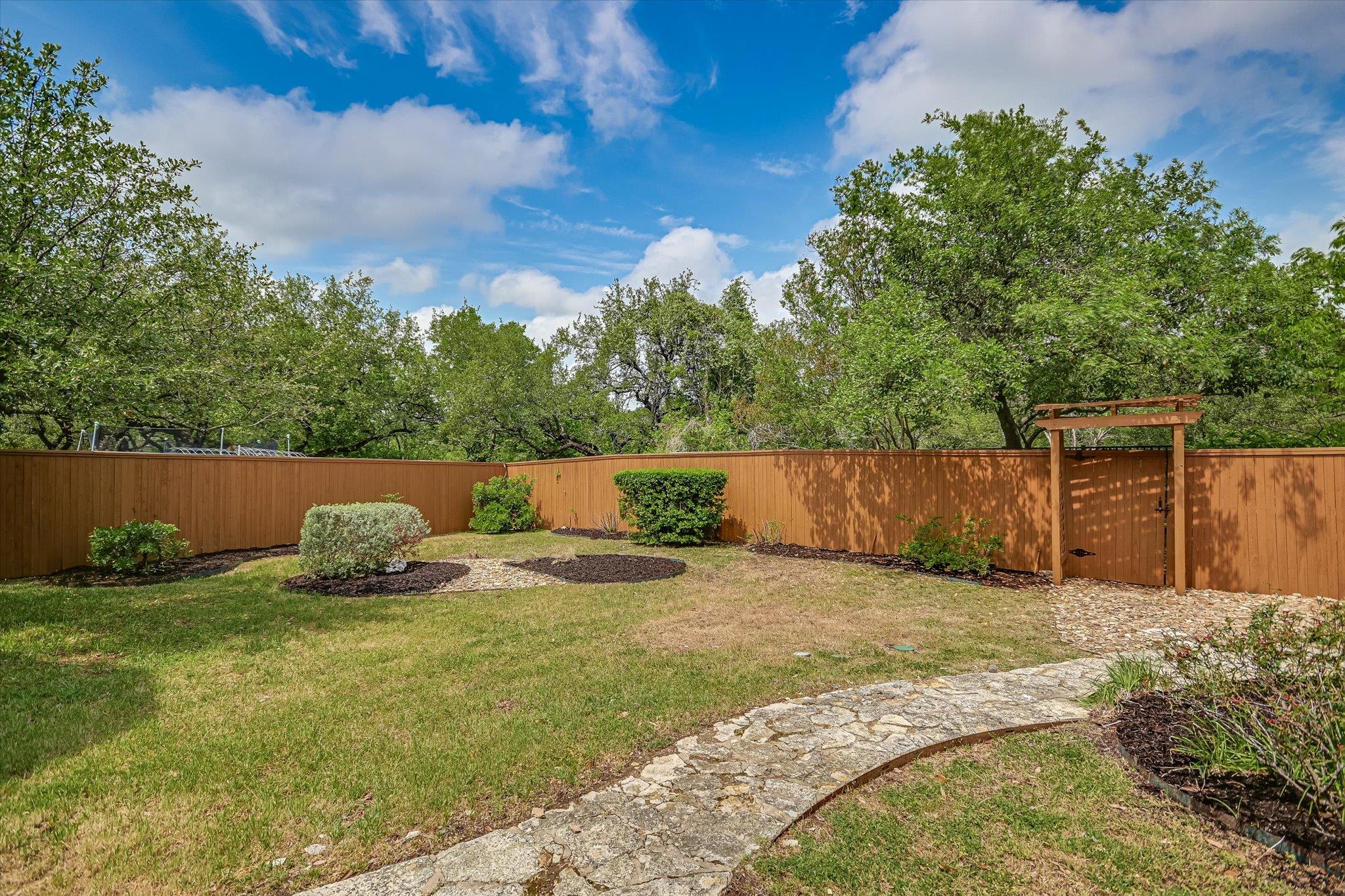 10804 Winchelsea DR