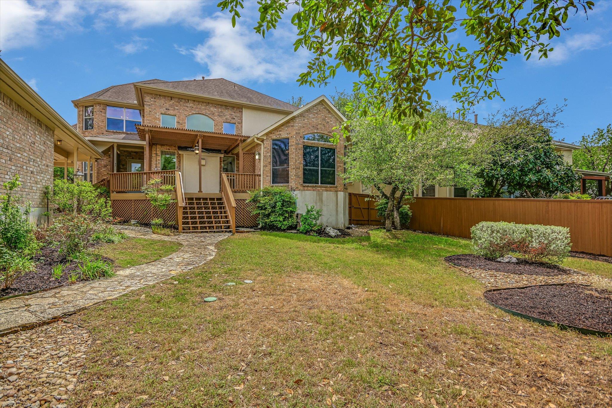10804 Winchelsea DR