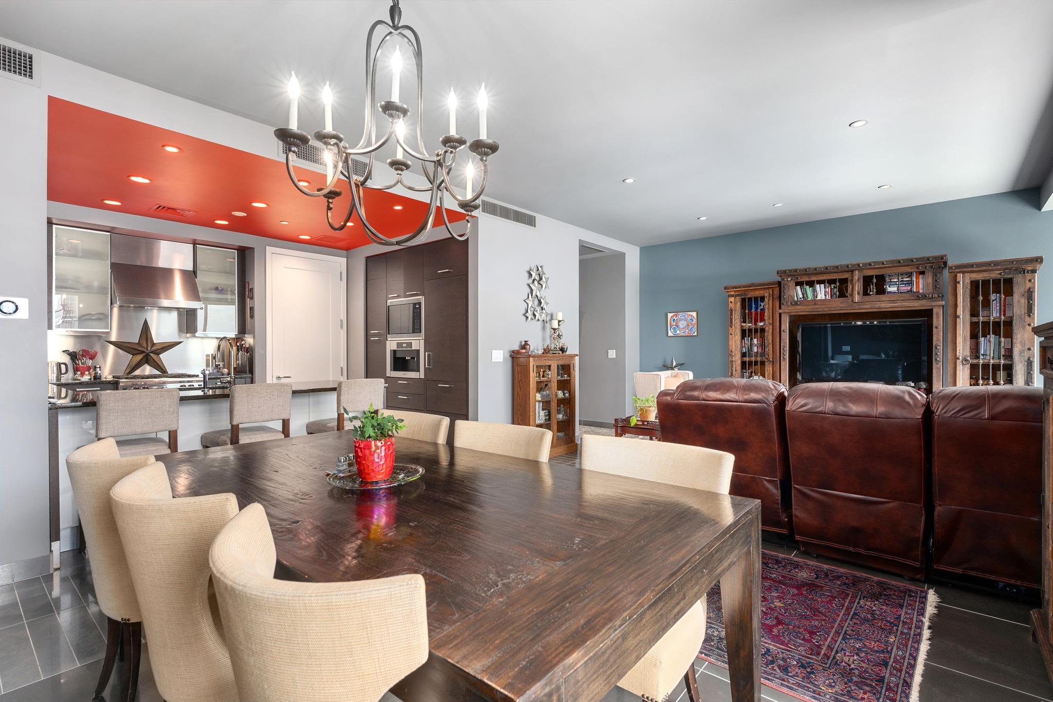 200 Congress Ave # 11A