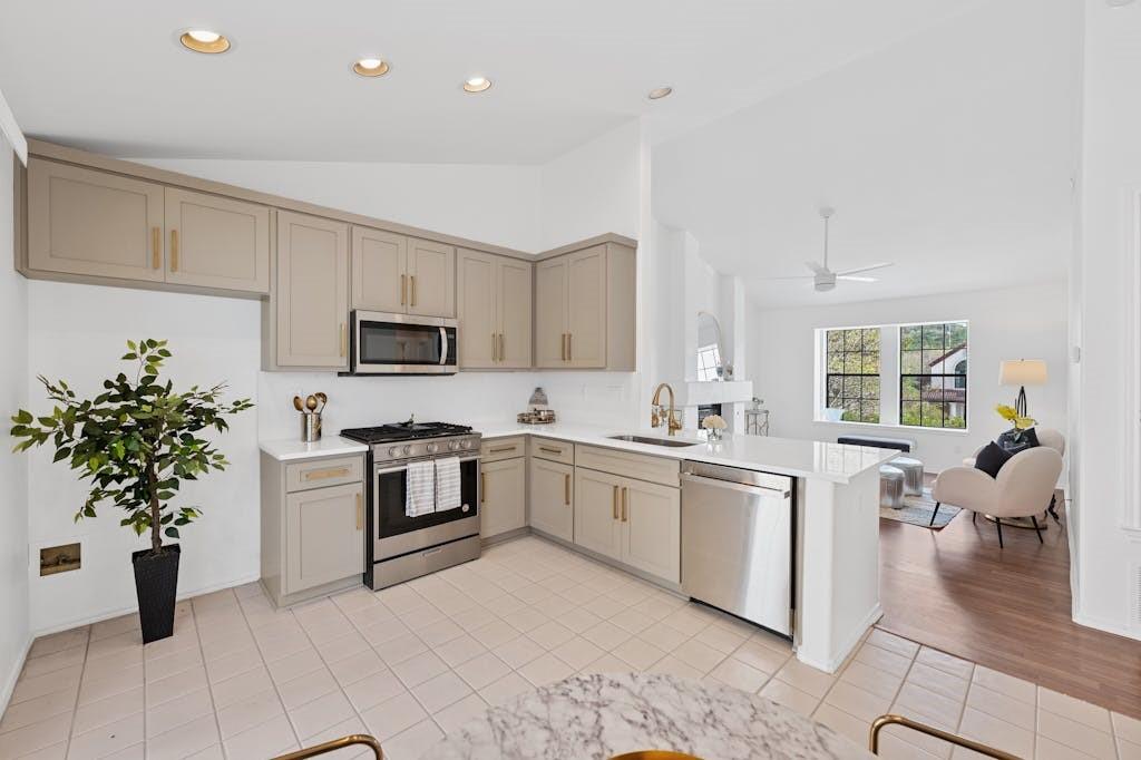 4306 Bonnell Vista CV # C6