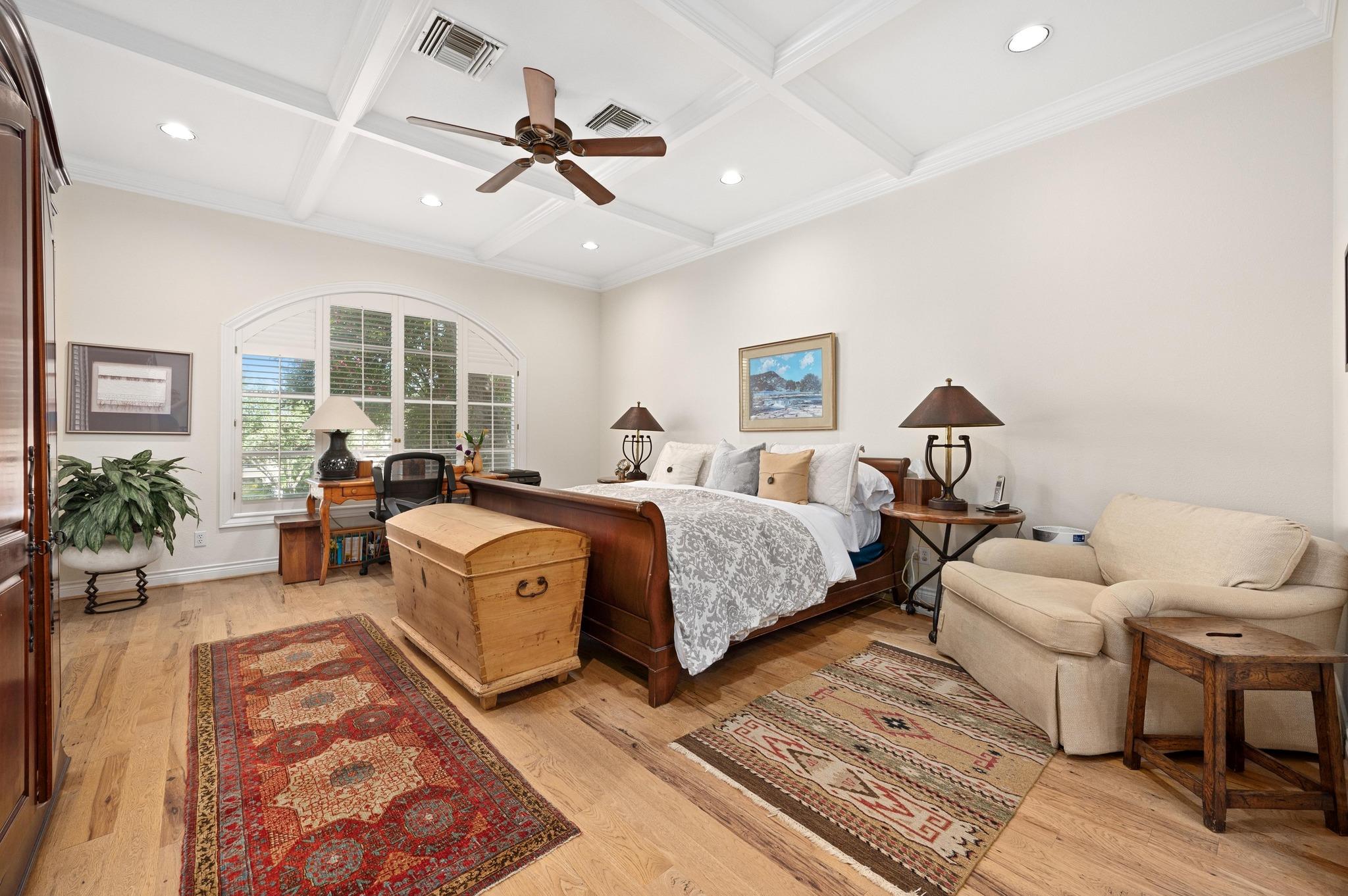 51 Tiburon DR
