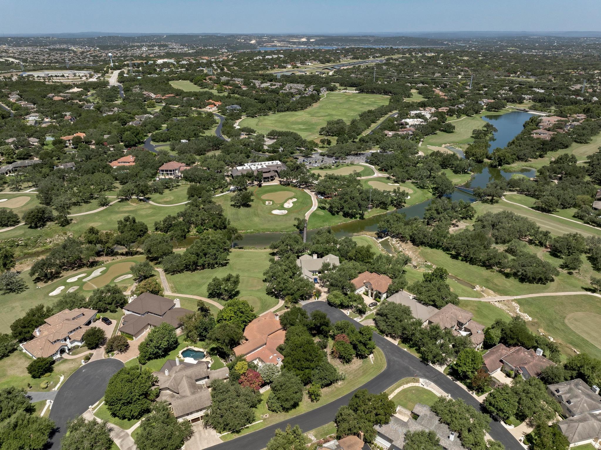 51 Tiburon DR