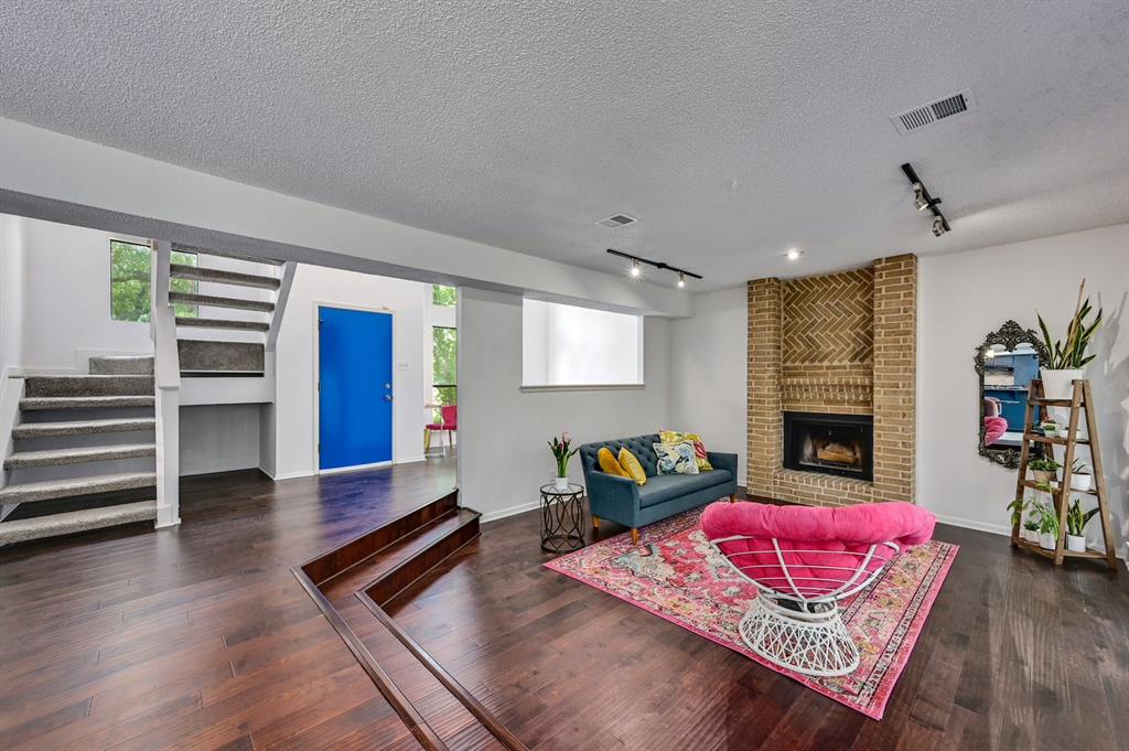 6905 Hideaway HOLW