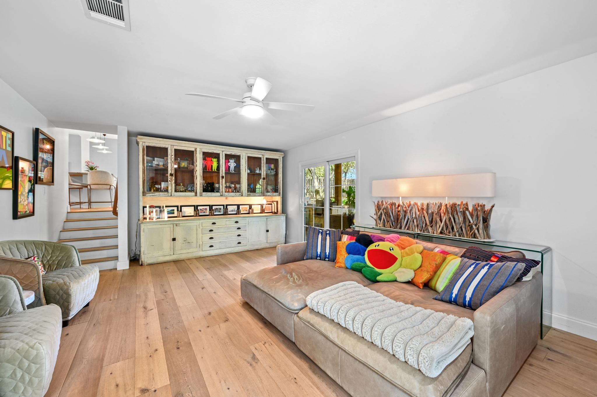 3100 Honey Tree LN