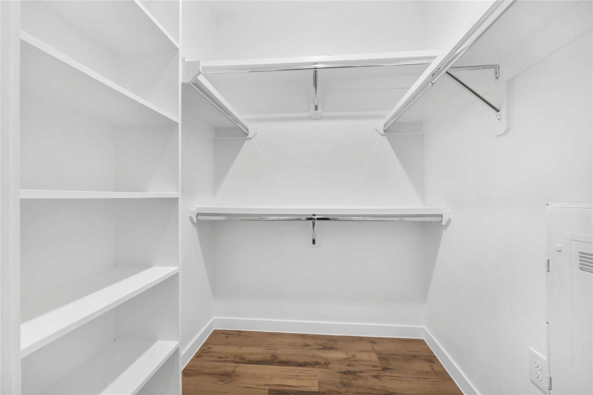 4801 Springdale RD # 1005