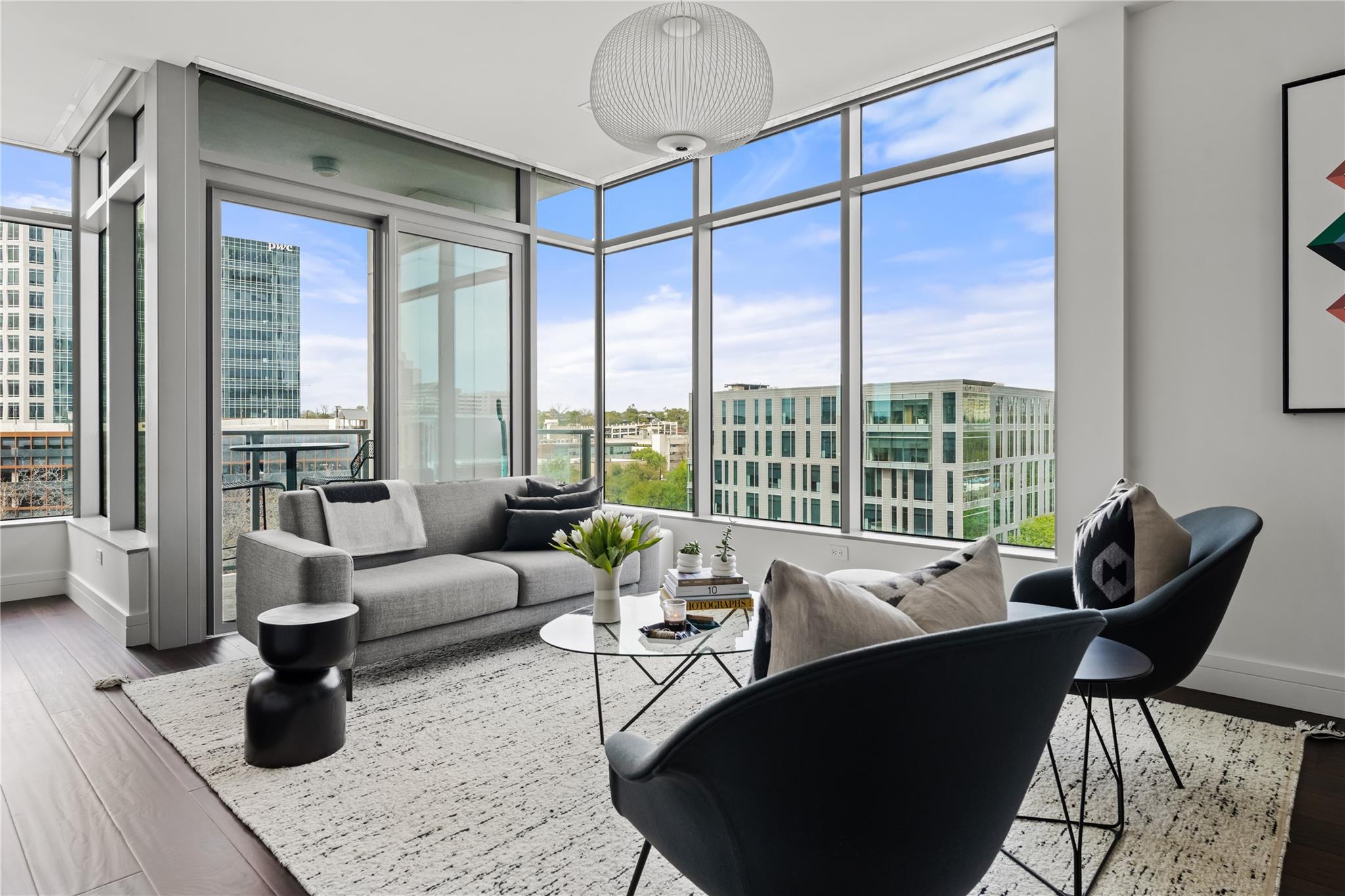 501 West Ave # 704