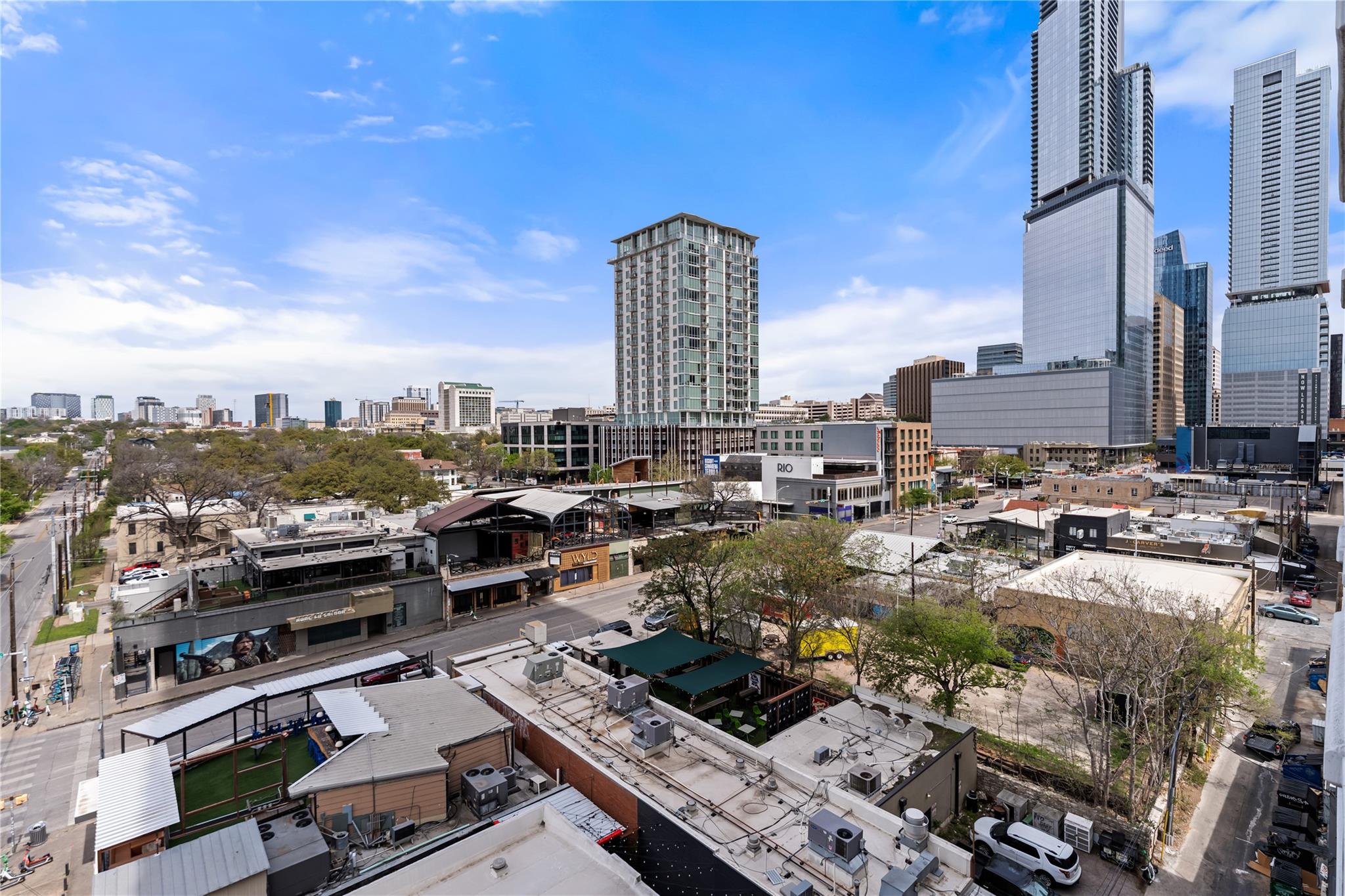 501 West Ave # 704